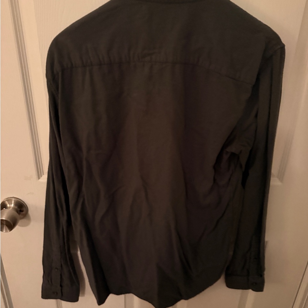 Club Monaco Dark Green Casual Button-Down Shirt - Picture 2 of 3